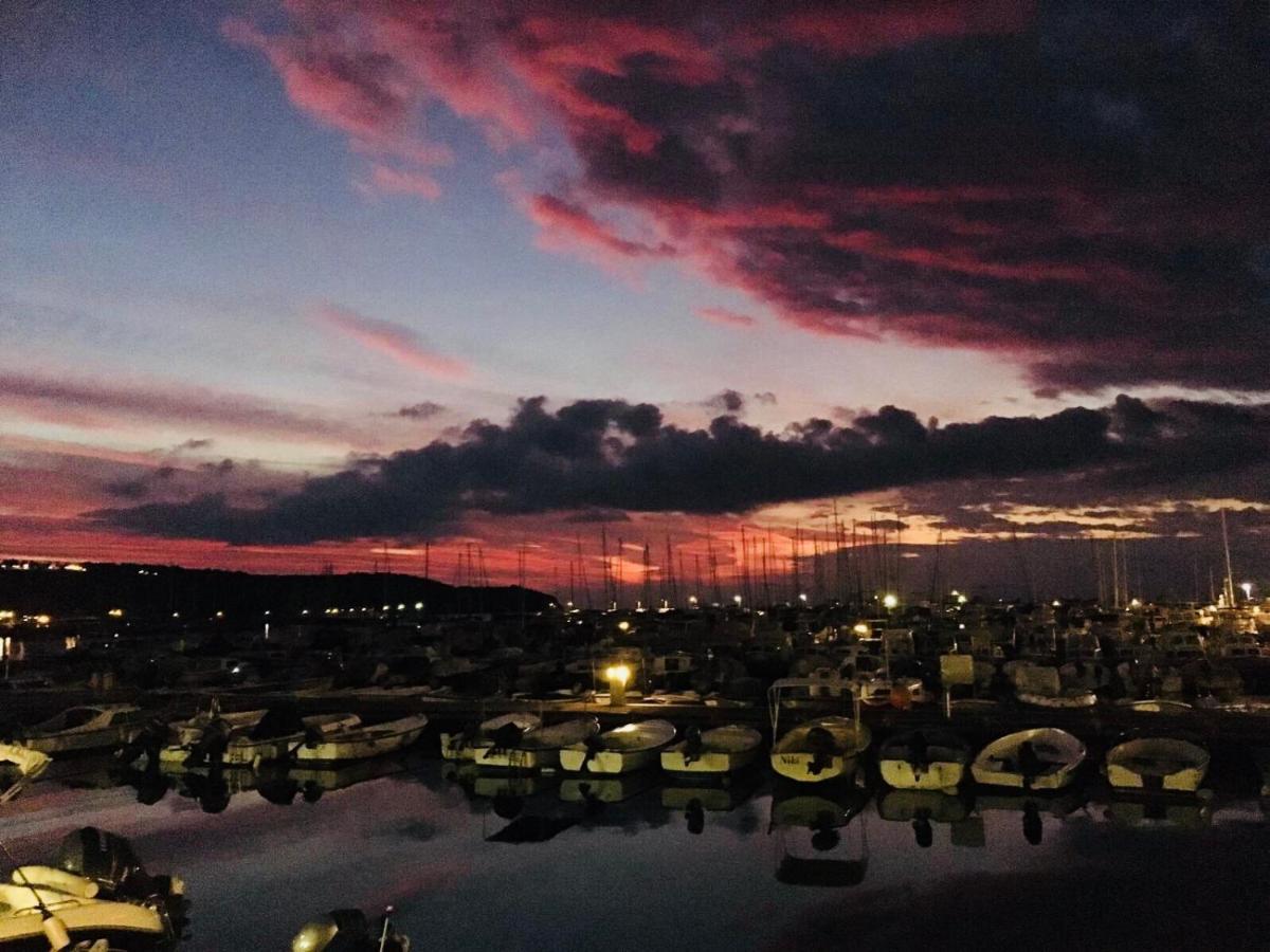 First Row To The Sea - Maremi Izola Apartment Terrace Εξωτερικό φωτογραφία
