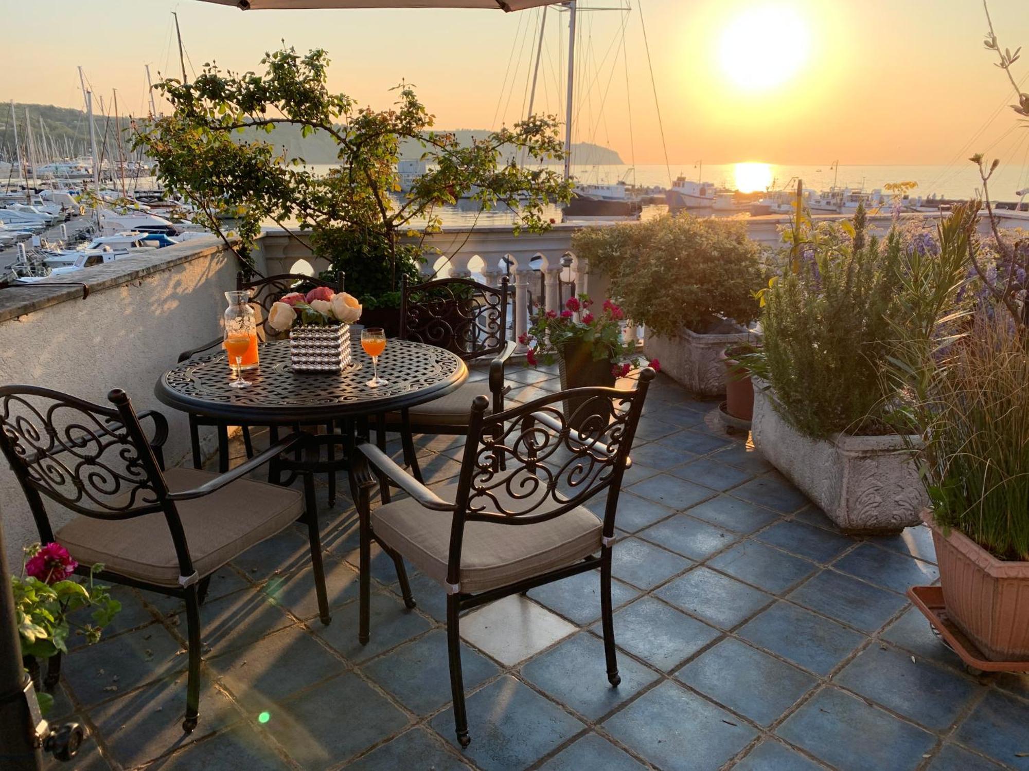 First Row To The Sea - Maremi Izola Apartment Terrace Εξωτερικό φωτογραφία